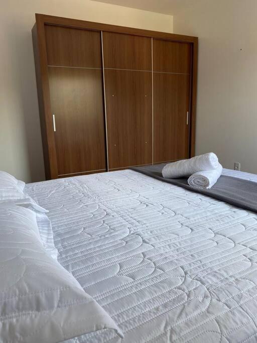 Germânica: Cozy 2-bedroom With Ac, Tv & Easy Access Apartment Blumenau