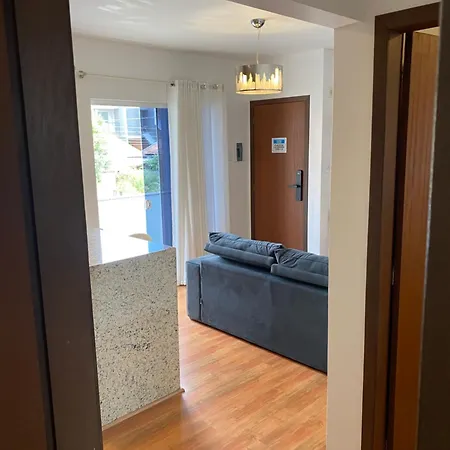 Apartamento Completo 2 Quartos Com Ac Em Blumenau A 10Min Vila Germanica, Tv A Cabo E Premiere, Ideal Para Familia, Facil Acesso Para Pomerode Exterior foto